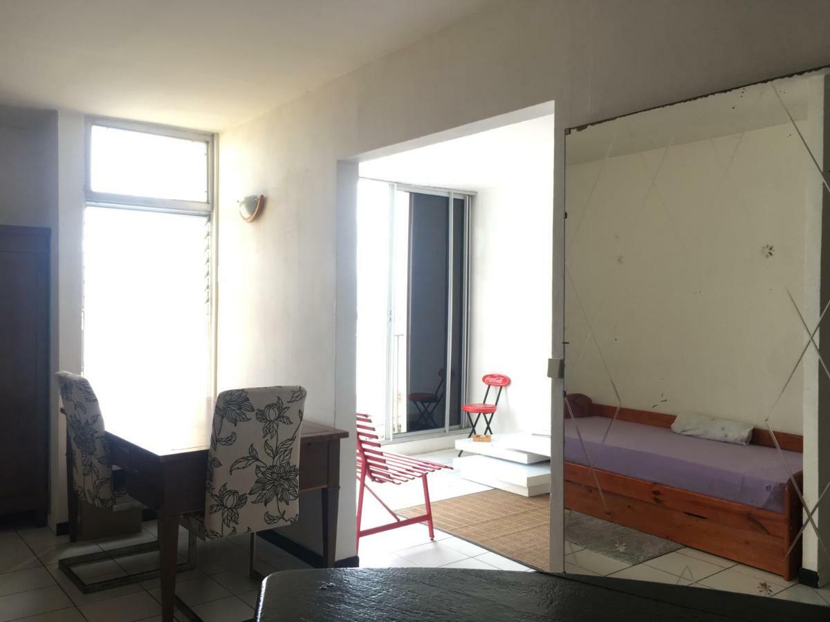 Tour Faidherbe 4 Residence Des Ilesポワンタピートル エクステリア 写真