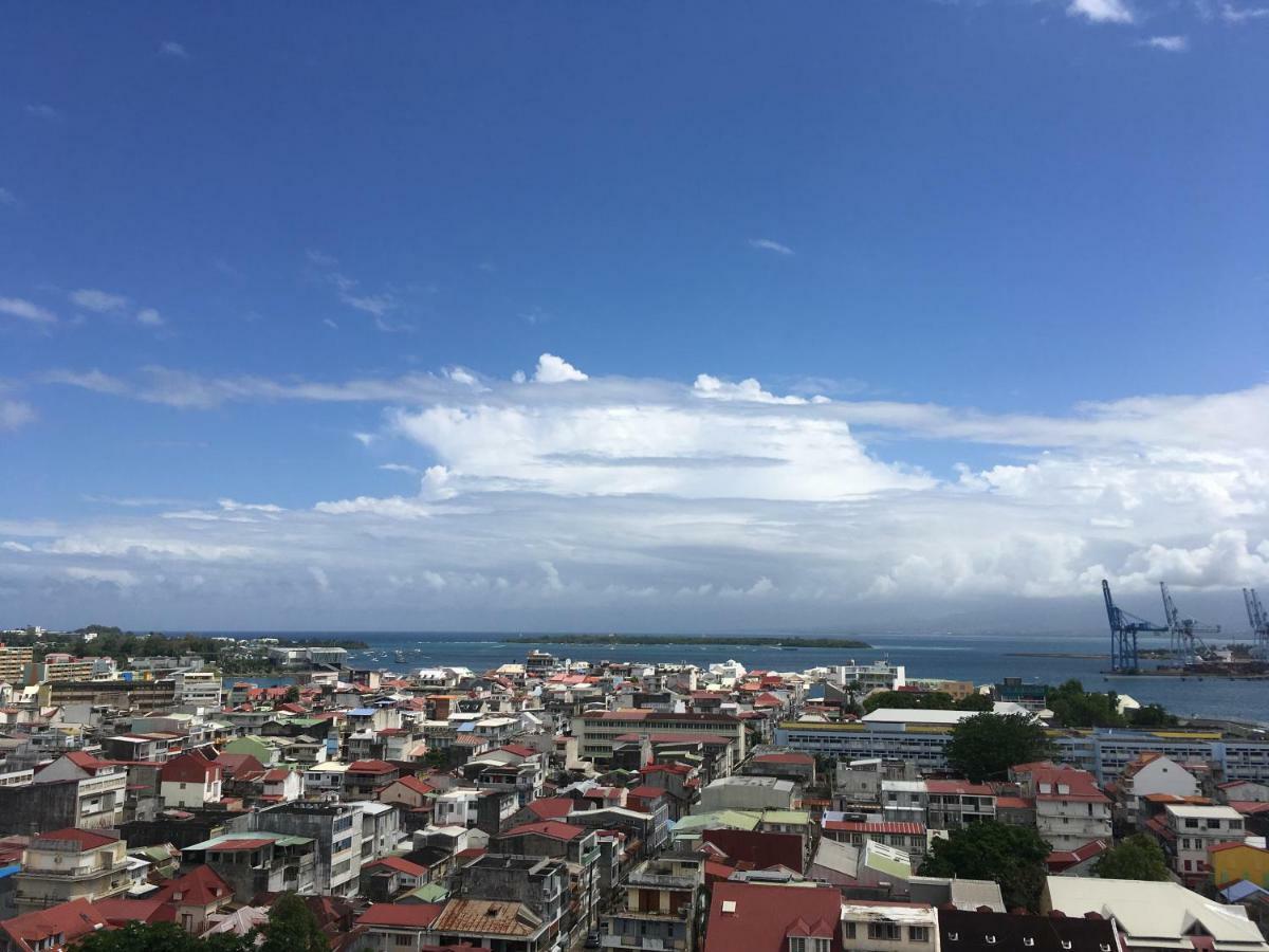 Tour Faidherbe 4 Residence Des Ilesポワンタピートル エクステリア 写真